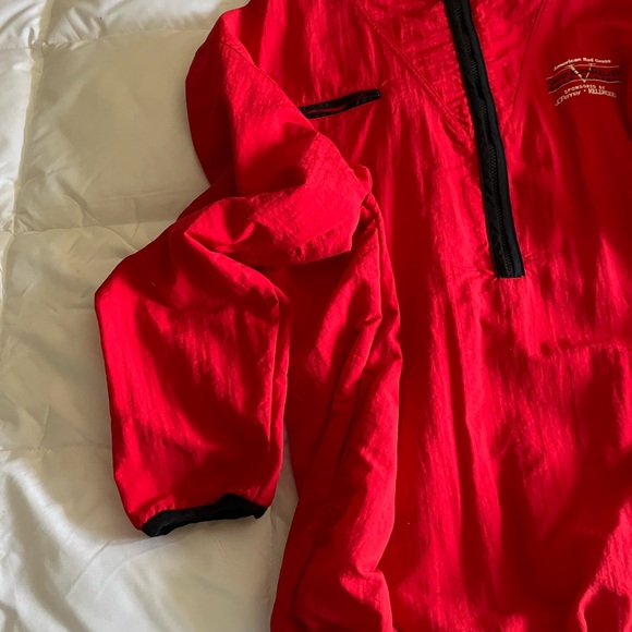 Red jacket - Picture 9 of 10